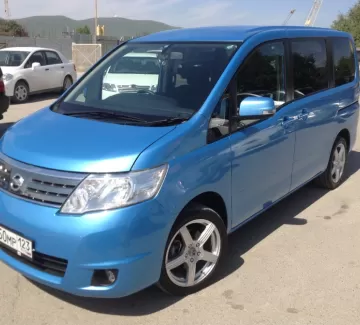 Купить Nissan Serena 2000 см3 АКПП (145 л.с.) Бензин инжектор в Новороссийск: цвет голубой Микроавтобус 2009 года по цене 685000 рублей, объявление №1769 на сайте Авторынок23