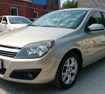 Купить Opel Astra 1600 см3 АКПП (180 л.с.) Бензин инжектор в Новороссийск: цвет серебро Хетчбэк 2006 года по цене 357000 рублей, объявление №1828 на сайте Авторынок23