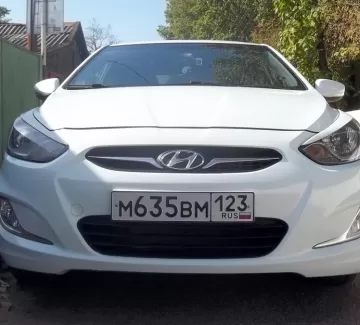 Купить Hyundai Solaris 1400 см3 МКПП (107 л.с.) Бензин инжектор в Кропоткин: цвет белый Седан 2011 года по цене 425000 рублей, объявление №2224 на сайте Авторынок23