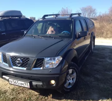 Купить Nissan Navara, 2500 см3 АКПП (174 л.с.) Дизель в Новороссийск: цвет темно-серый Пикап 2006 года по цене 700000 рублей, объявление №2712 на сайте Авторынок23