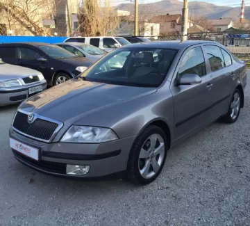 Купить Skoda Octavia 2000 см3 АКПП (150 л.с.) Бензин инжектор в Новороссийск: цвет серебристый Седан 2008 года по цене 367000 рублей, объявление №2928 на сайте Авторынок23