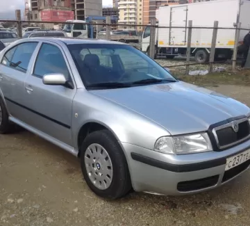 Купить Skoda Octavia 1600 см3 МКПП (101 л.с.) Бензин инжектор в Новороссийск: цвет серебро Седан 2008 года по цене 370000 рублей, объявление №2954 на сайте Авторынок23