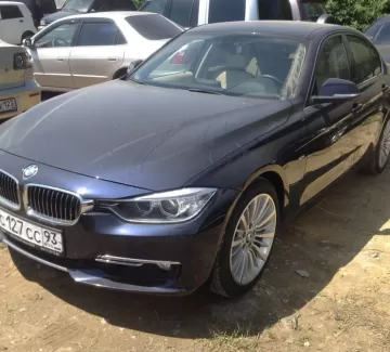 Купить BMW 328 2000 см3 АКПП (245 л.с.) Бензин инжектор в Новороссийск: цвет темно-синий металлик Седан 2012 года по цене 1375000 рублей, объявление №1205 на сайте Авторынок23