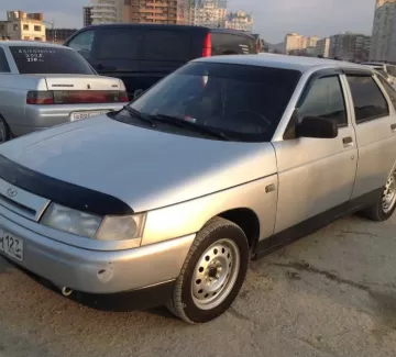 Купить ВАЗ (LADA) 2112 1500 см3 МКПП (78 л.с.) Бензин инжектор в Новороссийск: цвет серый Седан 2003 года по цене 130000 рублей, объявление №851 на сайте Авторынок23 Купить ВАЗ (LADA) 2112 1500 см3 МКПП (78 л.с.) Бензин инжектор в Новороссийск: цвет серый Седан 2003 года по цене 130000 рублей, объявление №851 на сайте Авторынок23