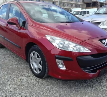 Купить Peugeot 308 1600 см3 АКПП (120 л.с.) Бензин инжектор в Новороссийск: цвет красный Хетчбэк 2009 года по цене 395000 рублей, объявление №950 на сайте Авторынок23