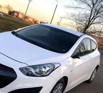 Купить Hyundai i30 1400 см3 МКПП (100 л.с.) Бензин инжектор в Варениковская: цвет Белый Хетчбэк 2013 года по цене 405000 рублей, объявление №23290 на сайте Авторынок23 Купить Hyundai i30 1400 см3 МКПП (100 л.с.) Бензин инжектор в Варениковская: цвет Белый Хетчбэк 2013 года по цене 405000 рублей, объявление №23290 на сайте Авторынок23