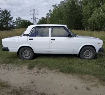 Купить ВАЗ (LADA) 21074 1600 см3 МКПП (72 л.с.) Бензин инжектор в Староминская: цвет Белый Седан 2010 года по цене 195000 рублей, объявление №22491 на сайте Авторынок23