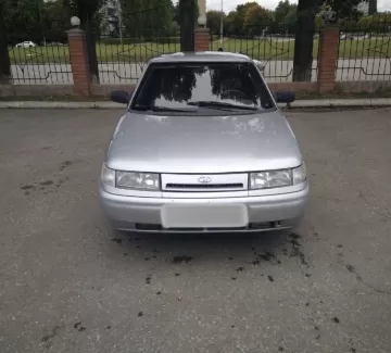 Купить ВАЗ (LADA) 21102 1500 см3 МКПП (71 л.с.) Бензин инжектор в Новороссийск: цвет Серебро Седан 2001 года по цене 157000 рублей, объявление №19832 на сайте Авторынок23