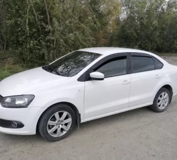 Купить Volkswagen Polo 1600 см3 МКПП (105 л.с.) Бензин инжектор в Двубратский : цвет Белый Седан 2015 года по цене 165000 рублей, объявление №22704 на сайте Авторынок23