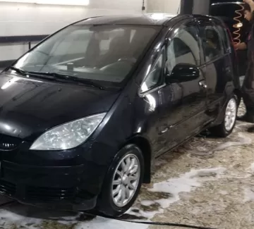 Купить Mitsubishi Colt 1500 см3 АКПП (98 л.с.) Бензин инжектор в Гулькевичи: цвет Черный Хетчбэк 2004 года по цене 255000 рублей, объявление №23199 на сайте Авторынок23