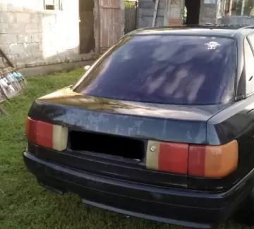 Купить Audi 80 1800 см3 МКПП (89 л.с.) Бензин карбюратор в Станица Полтавская : цвет Чёрный Седан 1986 года по цене 235000 рублей, объявление №19527 на сайте Авторынок23 Купить Audi 80 1800 см3 МКПП (89 л.с.) Бензин карбюратор в Станица Полтавская : цвет Чёрный Седан 1986 года по цене 235000 рублей, объявление №19527 на сайте Авторынок23