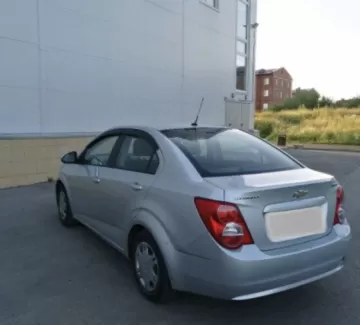 Купить Chevrolet Aveo 1600 см3 МКПП (116 л.с.) Бензин инжектор в Ейск: цвет Серебристый Седан 2013 года по цене 472000 рублей, объявление №18966 на сайте Авторынок23