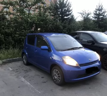 Купить Daihatsu Boon 1000 см3 АКПП (71 л.с.) Бензин инжектор в Славянск на Кубани : цвет Синий Хетчбэк 2005 года по цене 325000 рублей, объявление №19897 на сайте Авторынок23