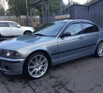 Купить BMW 318i 1800 см3 МКПП (118 л.с.) Бензин инжектор в Геленджик : цвет Серебристый Седан 2001 года по цене 580000 рублей, объявление №19791 на сайте Авторынок23 Купить BMW 318i 1800 см3 МКПП (118 л.с.) Бензин инжектор в Геленджик : цвет Серебристый Седан 2001 года по цене 580000 рублей, объявление №19791 на сайте Авторынок23