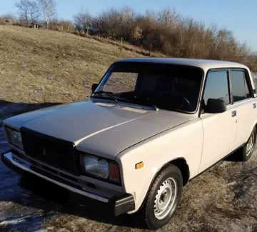 Купить ВАЗ (LADA) 21070 1500 см3 МКПП (72 л.с.) Бензин карбюратор в Ейск: цвет Белый Седан 1994 года по цене 170000 рублей, объявление №20539 на сайте Авторынок23 Купить ВАЗ (LADA) 21070 1500 см3 МКПП (72 л.с.) Бензин карбюратор в Ейск: цвет Белый Седан 1994 года по цене 170000 рублей, объявление №20539 на сайте Авторынок23