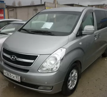 Купить Hyundai Grand Starex 2500 см3 АКПП (145 л.с.) Дизель турбонаддув в Новороссийск: цвет серый Микроавтобус 2012 года по цене 1111000 рублей, объявление №605 на сайте Авторынок23