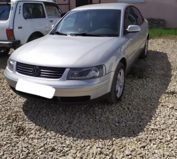 Купить Volkswagen Passat 1800 см3 АКПП (150 л.с.) Бензин инжектор в Усть-Лабинск : цвет Серебряный Седан 1997 года по цене 274000 рублей, объявление №21762 на сайте Авторынок23