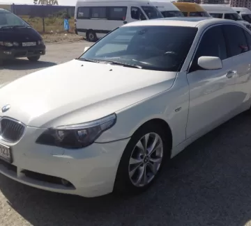 Купить BMW 525 2500 см3 АКПП (163 л.с.) Бензин инжектор в Новороссийск: цвет белый Седан 2003 года по цене 470000 рублей, объявление №2035 на сайте Авторынок23