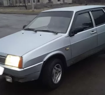 Купить ВАЗ (LADA) 21099i 1500 см3 МКПП (70 л.с.) Бензин карбюратор в Северская: цвет Серый Седан 1998 года по цене 210000 рублей, объявление №21371 на сайте Авторынок23