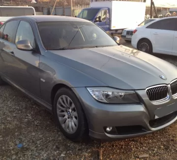 Купить BMW 320 2000 см3 АКПП (184 л.с.) Бензин инжектор в п.Яблоновский: цвет cеребро Седан 2009 года по цене 600000 рублей, объявление №2676 на сайте Авторынок23