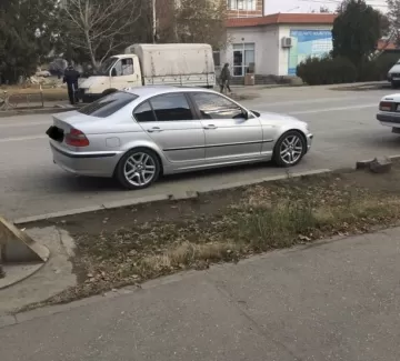 Купить BMW 318i 2000 см3 МКПП (118 л.с.) Бензин инжектор в Джубга: цвет Серебристый Седан 1999 года по цене 447000 рублей, объявление №19902 на сайте Авторынок23 Купить BMW 318i 2000 см3 МКПП (118 л.с.) Бензин инжектор в Джубга: цвет Серебристый Седан 1999 года по цене 447000 рублей, объявление №19902 на сайте Авторынок23