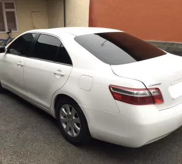 Купить Toyota Camry 2400 см3 АКПП (167 л.с.) Бензин инжектор в Приморско Ахтарск: цвет Белый Седан 2007 года по цене 200000 рублей, объявление №20549 на сайте Авторынок23