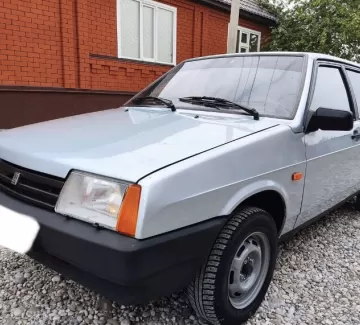 Купить ВАЗ (LADA) 2109 1500 см3 МКПП (68 л.с.) Бензин карбюратор в Ленинградская : цвет Голубой Хетчбэк 1999 года по цене 180000 рублей, объявление №21977 на сайте Авторынок23 Купить ВАЗ (LADA) 2109 1500 см3 МКПП (68 л.с.) Бензин карбюратор в Ленинградская : цвет Голубой Хетчбэк 1999 года по цене 180000 рублей, объявление №21977 на сайте Авторынок23