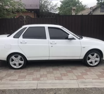 Купить ВАЗ (LADA) Priora 1600 см3 МКПП (106 л.с.) Бензин инжектор в Трудобеликовский: цвет Белый Седан 2014 года по цене 178000 рублей, объявление №21836 на сайте Авторынок23 Купить ВАЗ (LADA) Priora 1600 см3 МКПП (106 л.с.) Бензин инжектор в Трудобеликовский: цвет Белый Седан 2014 года по цене 178000 рублей, объявление №21836 на сайте Авторынок23