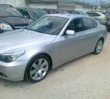 Купить BMW 530 3000 см3 АКПП (231 л.с.) Бензин инжектор в Новороссийск: цвет серебристый Седан 2006 года по цене 700000 рублей, объявление №1150 на сайте Авторынок23