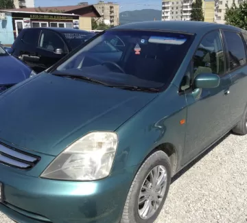 Купить Honda Stream 1700 см3 АКПП (125 л.с.) Бензин инжектор в Новороссийск: цвет аквамарин Минивэн 2000 года по цене 240000 рублей, объявление №1287 на сайте Авторынок23