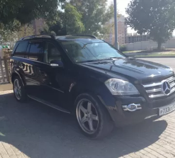 Купить Mercedes-Benz GL 500 5000 см3 АКПП (435 л.с.) Бензин инжектор в Новороссийск: цвет черный Внедорожник 2008 года по цене 1400000 рублей, объявление №2264 на сайте Авторынок23