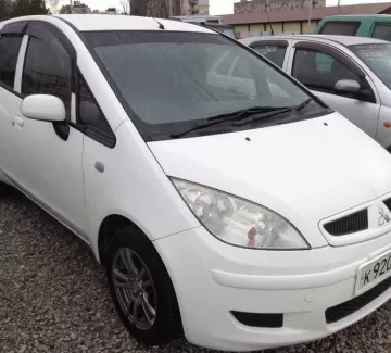 Купить Mitsubishi Colt 1300 см3 АКПП (95 л.с.) Бензиновый в Новороссийск: цвет белый Хетчбэк 2004 года по цене 275000 рублей, объявление №991 на сайте Авторынок23