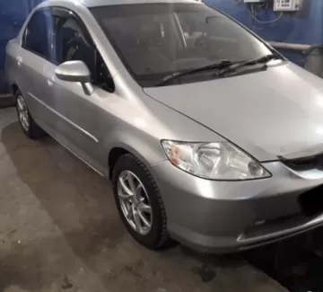 Купить Honda City 1500 см3 АКПП (110 л.с.) Бензин инжектор в Апшеронск : цвет Серый Седан 2004 года по цене 425000 рублей, объявление №18924 на сайте Авторынок23