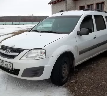 Купить ВАЗ (LADA) Largus 1600 см3 МКПП (87 л.с.) Бензин инжектор в Новоалександровск: цвет белый Универсал 2013 года по цене 400000 рублей, объявление №3266 на сайте Авторынок23