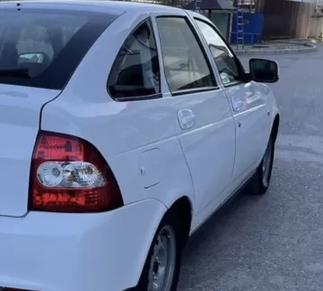 Купить ВАЗ (LADA) Priora 1600 см3 МКПП (98 л.с.) Бензин инжектор в Новоминская: цвет Белый Хетчбэк 2012 года по цене 175000 рублей, объявление №22896 на сайте Авторынок23 Купить ВАЗ (LADA) Priora 1600 см3 МКПП (98 л.с.) Бензин инжектор в Новоминская: цвет Белый Хетчбэк 2012 года по цене 175000 рублей, объявление №22896 на сайте Авторынок23