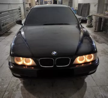 Купить BMW 528 2800 см3 АКПП (193 л.с.) Бензин инжектор в Сочи: цвет Чёрный Седан 1999 года по цене 290000 рублей, объявление №20509 на сайте Авторынок23 Купить BMW 528 2800 см3 АКПП (193 л.с.) Бензин инжектор в Сочи: цвет Чёрный Седан 1999 года по цене 290000 рублей, объявление №20509 на сайте Авторынок23