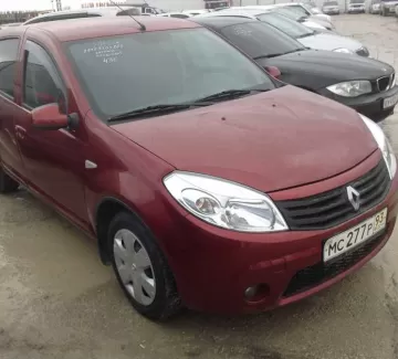 Купить Renault Sandero 1500 см3 АКПП (103 л.с.) Бензиновый в Новороссийск: цвет красный Хетчбэк 2011 года по цене 435000 рублей, объявление №821 на сайте Авторынок23