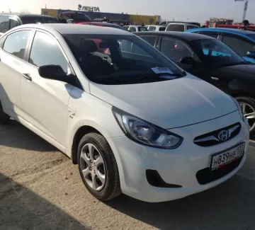 Купить Hyundai Solaris 1600 см3 МКПП (123 л.с.) Бензин инжектор в Крымск: цвет белый Седан 2013 года по цене 475000 рублей, объявление №955 на сайте Авторынок23 Купить Hyundai Solaris 1600 см3 МКПП (123 л.с.) Бензин инжектор в Крымск: цвет белый Седан 2013 года по цене 475000 рублей, объявление №955 на сайте Авторынок23