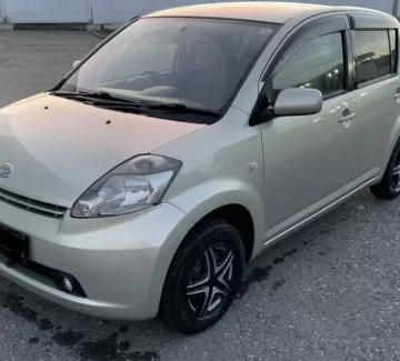 Купить Daihatsu Boon 1000 см3 АКПП (71 л.с.) Бензин инжектор в Анапа: цвет Серебристый Хетчбэк 2005 года по цене 350000 рублей, объявление №19895 на сайте Авторынок23