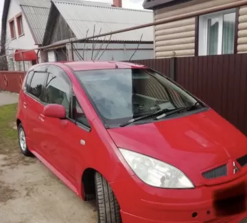 Купить Mitsubishi Colt 1500 см3 CVT (98 л.с.) Бензин инжектор в Тихорецк: цвет Красный Хетчбэк 2003 года по цене 320000 рублей, объявление №19184 на сайте Авторынок23