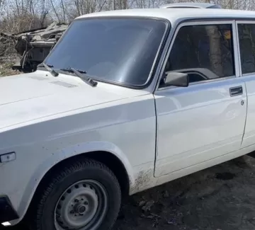 Купить ВАЗ (LADA) 21053 1500 см3 МКПП (72 л.с.) Бензин инжектор в Брюховецкая: цвет Белый Седан 1998 года по цене 130000 рублей, объявление №24891 на сайте Авторынок23