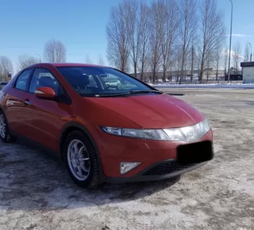 Купить Honda Civic 1800 см3 АКПП (140 л.с.) Бензин инжектор в Геленджик: цвет Красный Хетчбэк 2008 года по цене 190000 рублей, объявление №20570 на сайте Авторынок23