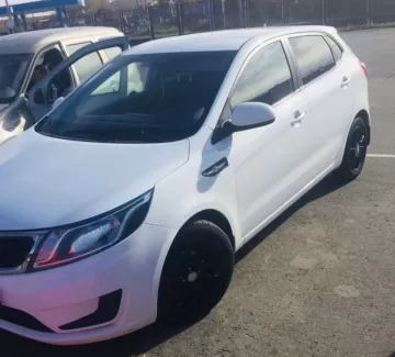 Купить KIA Rio 1600 см3 АКПП (121 л.с.) Бензин инжектор в Геленджик : цвет Белый Хетчбэк 2014 года по цене 340000 рублей, объявление №20243 на сайте Авторынок23 Купить KIA Rio 1600 см3 АКПП (121 л.с.) Бензин инжектор в Геленджик : цвет Белый Хетчбэк 2014 года по цене 340000 рублей, объявление №20243 на сайте Авторынок23
