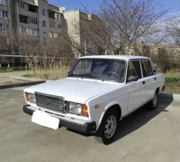 Купить ВАЗ (LADA) 21070 1600 см3 МКПП (72 л.с.) Бензин инжектор в Кореновск : цвет Белый Седан 2001 года по цене 180000 рублей, объявление №21631 на сайте Авторынок23