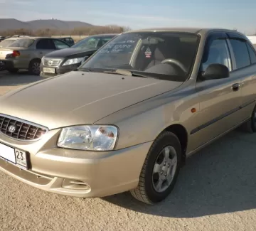 Купить Hyundai Accent 1500 см3 МКПП (102 л.с.) Бензиновый в Новороссийск: цвет стальной металик Седан 2004 года по цене 220000 рублей, объявление №678 на сайте Авторынок23