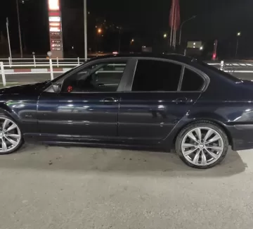 Купить BMW 318i 1800 см3 МКПП (118 л.с.) Бензин инжектор в Абинск: цвет Чёрный Седан 2001 года по цене 585000 рублей, объявление №19788 на сайте Авторынок23 Купить BMW 318i 1800 см3 МКПП (118 л.с.) Бензин инжектор в Абинск: цвет Чёрный Седан 2001 года по цене 585000 рублей, объявление №19788 на сайте Авторынок23