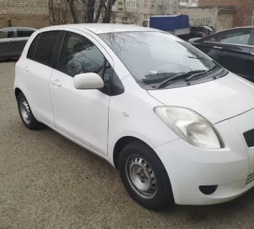 Купить Toyota Vitz 1000 см3 CVT (71 л.с.) Бензин инжектор в Тимашевск: цвет Белый Хетчбэк 2005 года по цене 239000 рублей, объявление №20505 на сайте Авторынок23