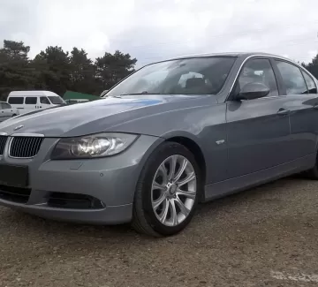 Купить BMW 3-серия E90 2500 см3 АКПП (218 л.с.) Бензин инжектор в краснодар: цвет серый Седан 2006 года по цене 610000 рублей, объявление №3716 на сайте Авторынок23