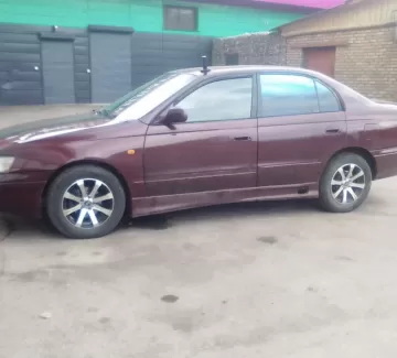 Купить Toyota Carina 1600 см3 АКПП (116 л.с.) Бензин инжектор в Геленджик: цвет Бордовый Седан 1993 года по цене 390000 рублей, объявление №26261 на сайте Авторынок23