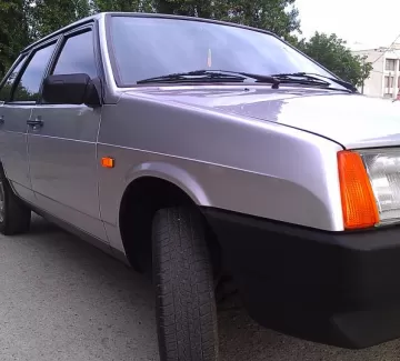 Купить ВАЗ (LADA) 2109 1500 см3 МКПП (75 л.с.) Бензин инжектор в Краснодар: цвет Серебряный Хетчбэк 2003 года по цене 195000 рублей, объявление №96 на сайте Авторынок23 Купить ВАЗ (LADA) 2109 1500 см3 МКПП (75 л.с.) Бензин инжектор в Краснодар: цвет Серебряный Хетчбэк 2003 года по цене 195000 рублей, объявление №96 на сайте Авторынок23